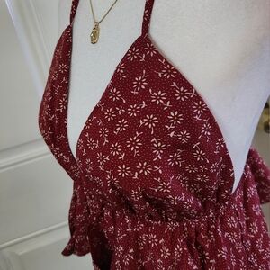 Women's XS Burgundy Red Floral Flowy V Crop Tank Top